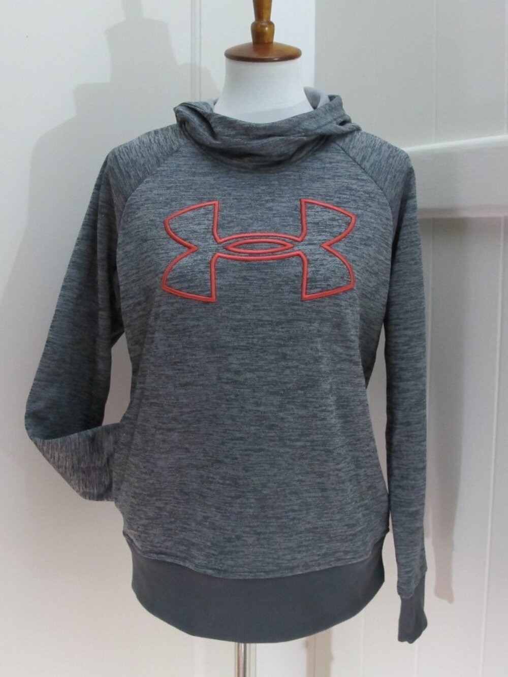 Under Armour | Fall Ready Loose Fit Cold Gear Pullover Hoodie